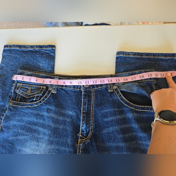 True Luck Men's Datk Wash Bootcut Jeans Size 38/32 - Picture 4 of 7